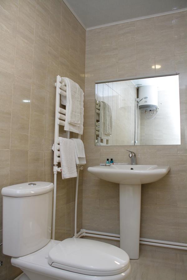 Best View Hotel Erivan Exterior foto