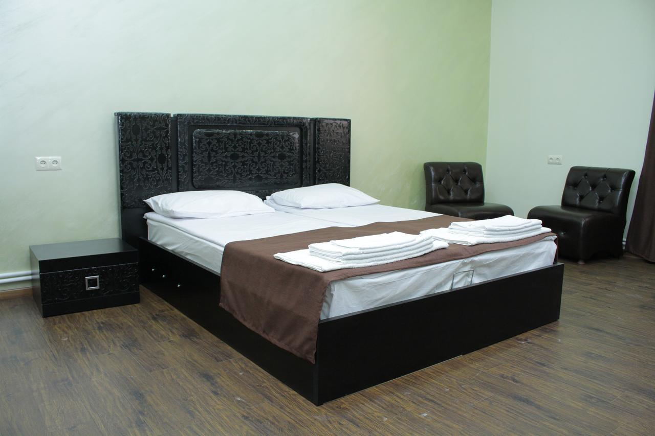 Best View Hotel Erivan Exterior foto